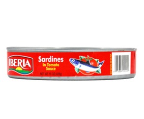 Sardinas en Salsa Tomate, Iberias (15 OZ)